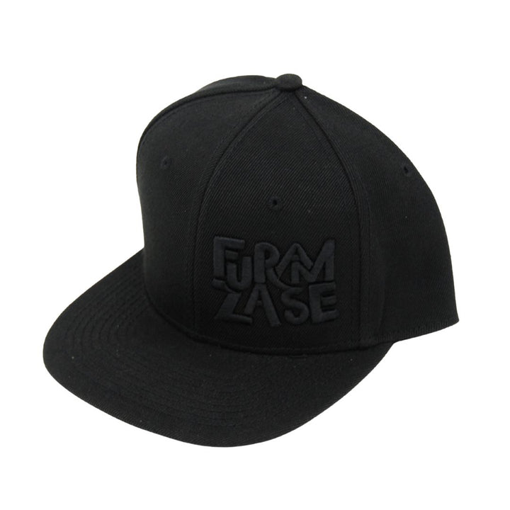 LOGO 3D BLK - kapa s šiltom